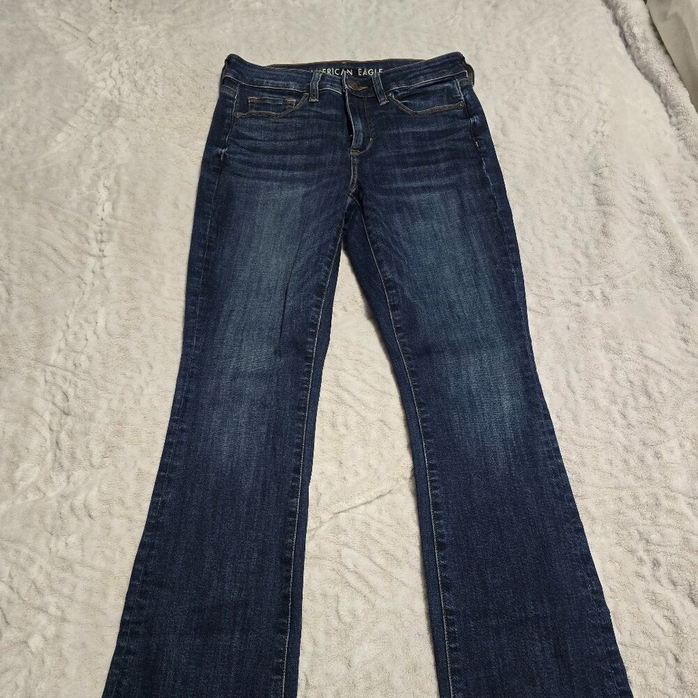 American Eagle Hi-Rise Skinny Kick Jeans size 4